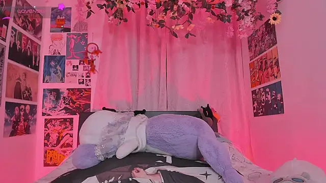 Онлайн чат XXX MissCurvyTop