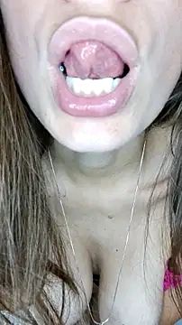 Czat XXX na żywo – sukinira