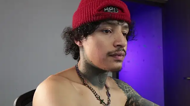 trieone Live XXX-Chat