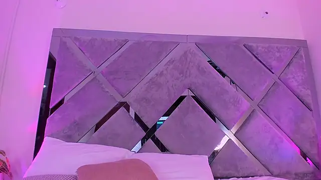 luciagray1 라이브 XXX 채팅