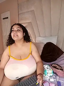 Chat XXX en directo de KITY_HILL