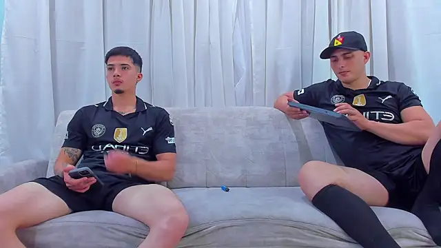 mike_friends webkamerás műsora