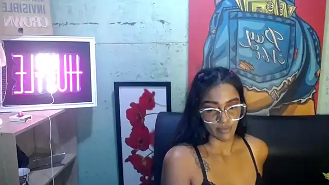 Indianzaraxxx Chat XXX in diretta