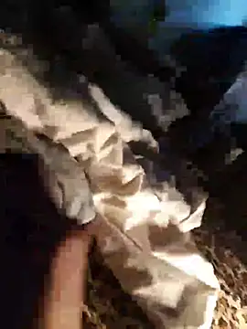 matibam92 Show in webcam