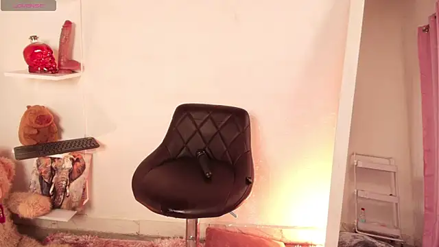 ema_parkerr Obrolan Langsung XXX