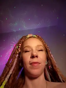 LucidLucy Chat XXX live