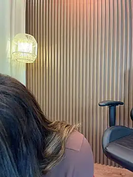 แชท XXX สดของ jenn_fit