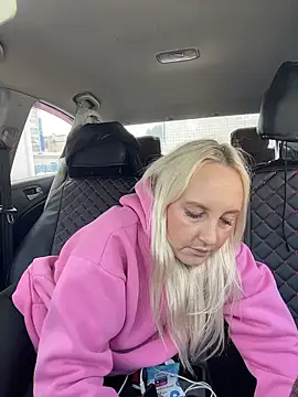 Sembang XXX Secara Langsung MerlinDave