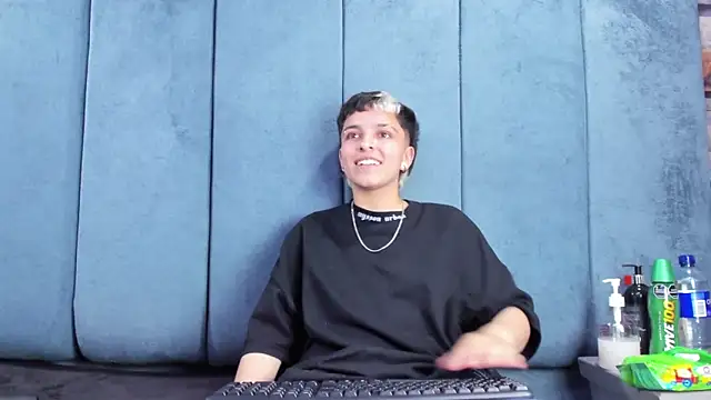 Czat XXX na żywo – Megan_Thompson_