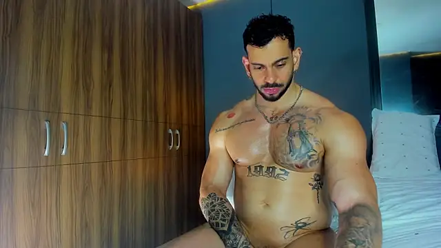 Chat +18 de massimo_visconti ao vivo