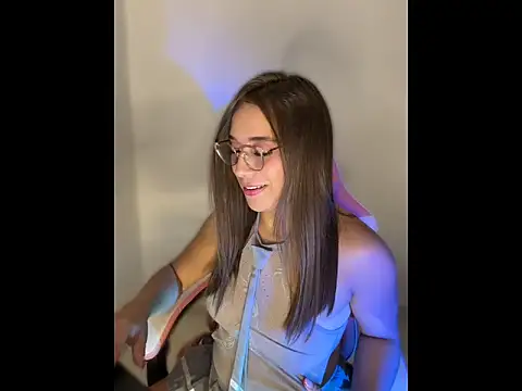 Chat +18 de ScarletVelvetX ao vivo