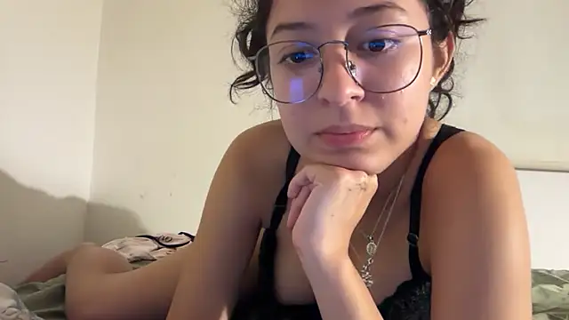 Czat XXX na żywo – Alicatcua_