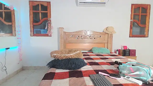 bratz_glloe's Live XXX Chat