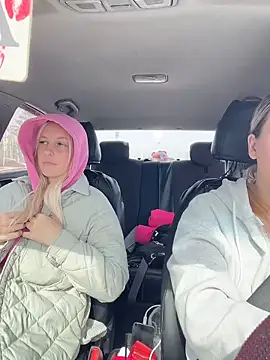 Chat +18 de MerlinDave ao vivo