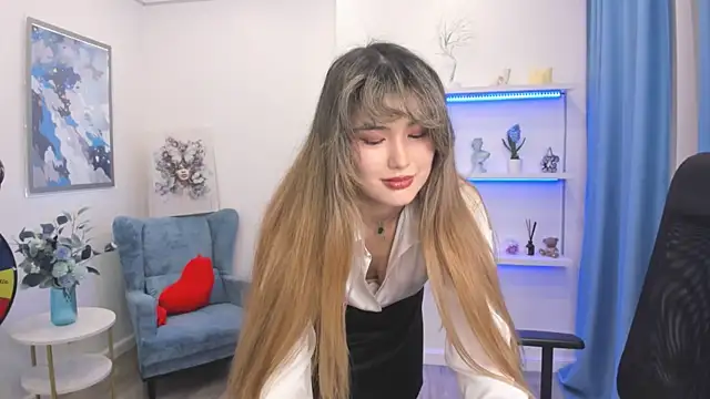 دردشة AnneTLi الجنسية المباشرة