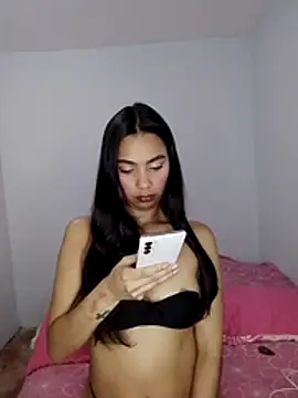 iamemmablake Adlı Modelin Canlı XXX Sohbeti