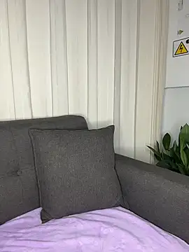 baby_akuma Adlı Modelin Canlı XXX Sohbeti