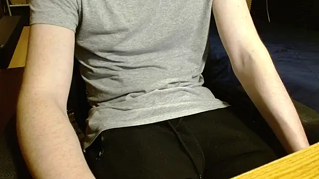 readytocome90's Webcam Show