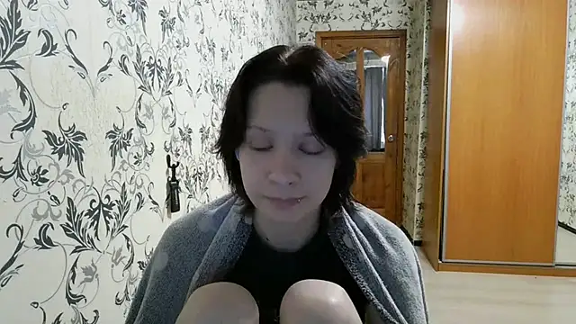 LxayBloom Adlı Modelin Web Kamerası Şovu