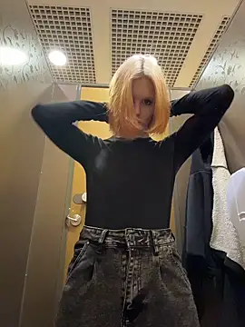 Вебкам-шоу NinaParri