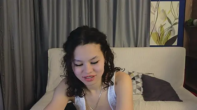 moco_choco Adlı Modelin Canlı XXX Sohbeti