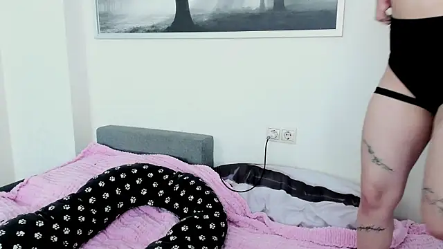 Chat +18 de Dark_Moni ao vivo