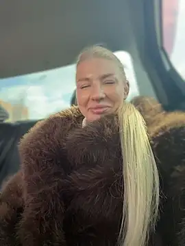 NewLale Chat XXX live