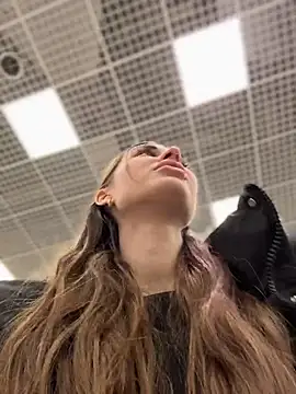 Charming_Ritta élő XXX-chatje