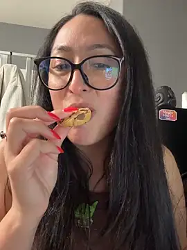 Goddessxxrosexx webkamerás műsora