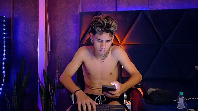 Bel_Sebu 在線直播表演