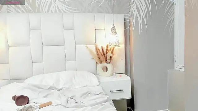 your_sissytrans' Webcam Show