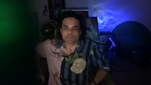 KungFuPanda001 Show in webcam