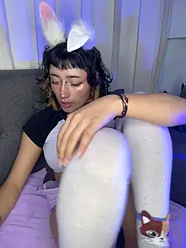 baby_akuma Chat XXX in diretta