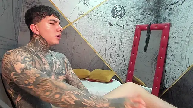Gury_tattoo Show Webcam