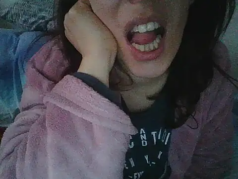 hairygirl80 Chat XXX live