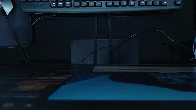 Nanis_James Chat XXX live