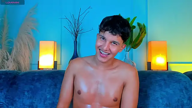 Leo_Savage_のライブXXXチャット