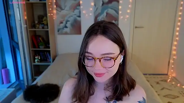 MilenaSaint Chat XXX live