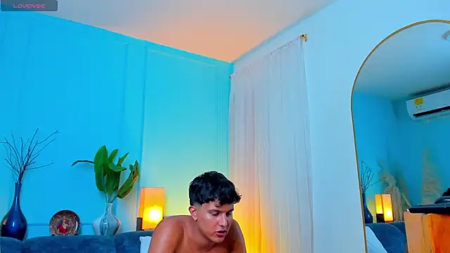 Онлайн чат XXX Leo_Savage_