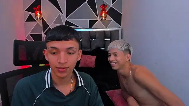 Juan_Nd_Steven: вебкам-шоу