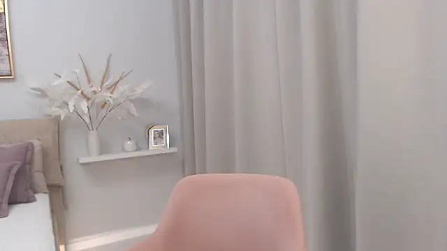 AnnyUBrightのライブXXXチャット