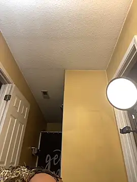 CoCoGoddess_: онлайн-секс-чат