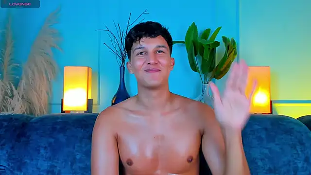 Leo_Savage_ Adlı Modelin Web Kamerası Şovu