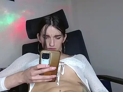 Scarlett_crastrawberry's Webcam Show