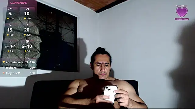 willian_m777 Live XXX-Chat