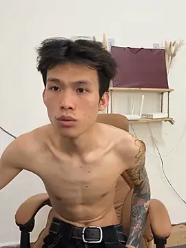 Show modela zzzzppp3 na web-kameri