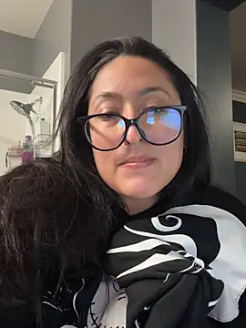 Goddessxxrosexx 现场XXX聊天