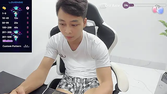 Naughty___asian 웹캠 쇼