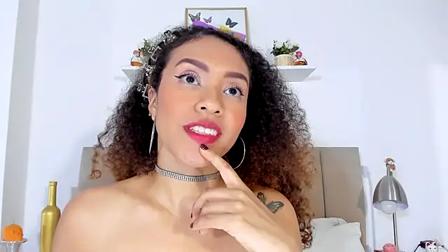 Zoe_Gruber 라이브 XXX 채팅