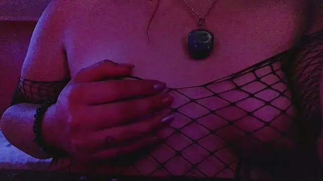 melisa_hot420: онлайн-секс-чат